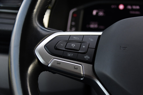 Volkswagen Transporter 2.0 TDI L2H1 30 ABT Bulli Camera, Cruise, Carplay, LED, Stoelverwarming, Standkachel, Multimedia, Sensoren, Uniek!