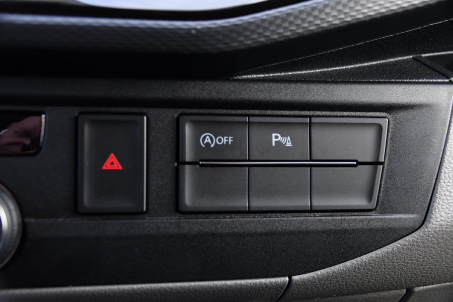 Volkswagen Transporter 2.0 TDI L2H1 30 ABT Bulli Camera, Cruise, Carplay, LED, Stoelverwarming, Standkachel, Multimedia, Sensoren, Uniek!