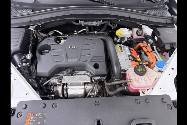MG EHS 1.5 TGDI Luxury | PHEV | MEGA COMPLEET! | COMPLETE HISTORIE AANWEZIG | FABRIEKSGARANTIE T/M 3-2030 | 52km WLTP ELECTR RIJBEREIK, TOTAAL RIJBEREIK TOT 1.000km!