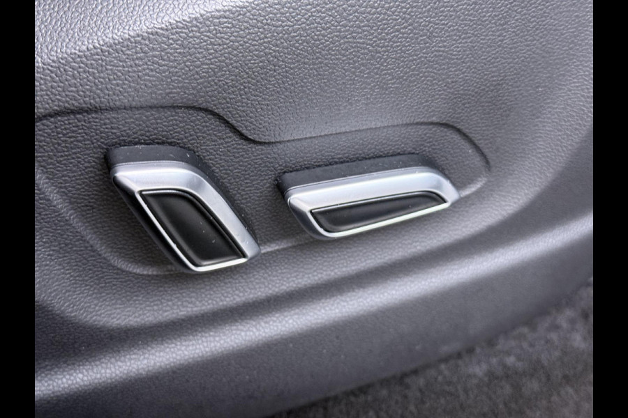 MG EHS 1.5 TGDI Luxury | PHEV | MEGA COMPLEET! | COMPLETE HISTORIE AANWEZIG | FABRIEKSGARANTIE T/M 3-2030 | 52km WLTP ELECTR RIJBEREIK, TOTAAL RIJBEREIK TOT 1.000km!