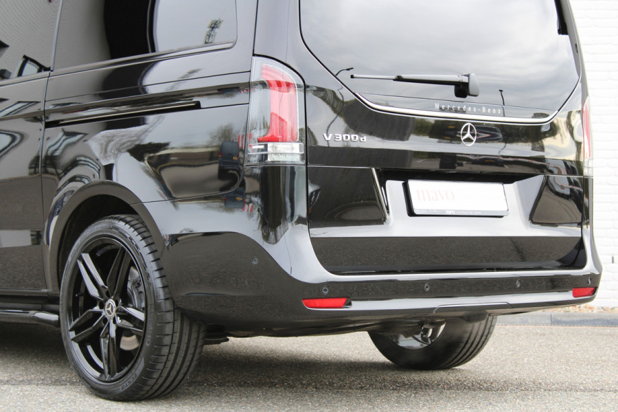Mercedes-Benz V-Klasse 300d / Lang / DC / Black Edition / 2x Elec Schuifdeur / 360 Camera / Vol Opties / NIEUWSTAAT