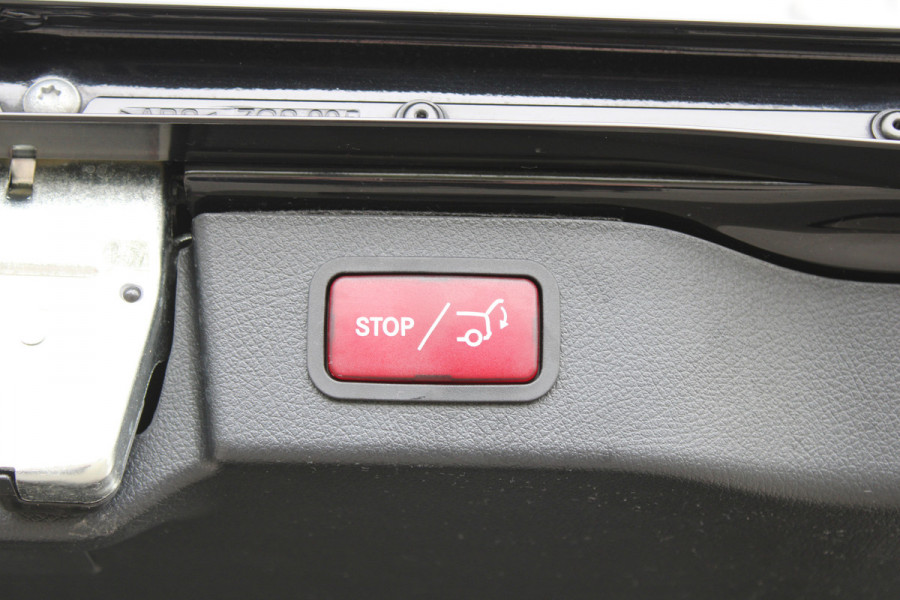 Mercedes-Benz V-Klasse 300d / Lang / DC / Black Edition / 2x Elec Schuifdeur / 360 Camera / Vol Opties / NIEUWSTAAT