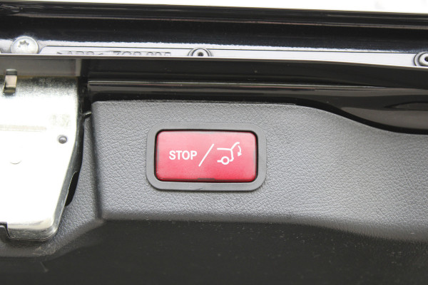 Mercedes-Benz V-Klasse 300d / Lang / DC / Black Edition / 2x Elec Schuifdeur / 360 Camera / Vol Opties / NIEUWSTAAT