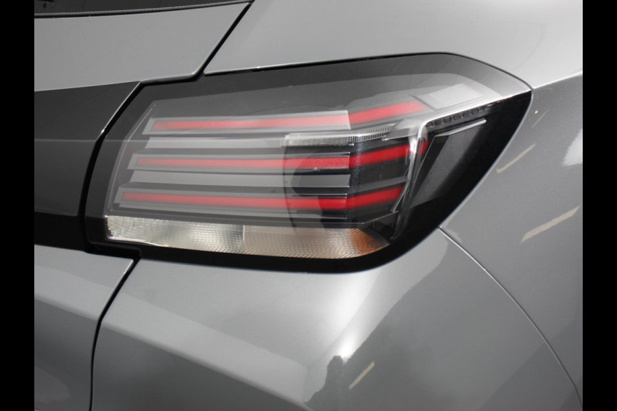 Peugeot 208 1.2 Hybrid 100PK Automaat Allure | Navigatie | Apple Carplay/Android Auto | Airco | Camera |  Parkeer sensoren | Cruise Control | Led | Lichtmetalen Velgen