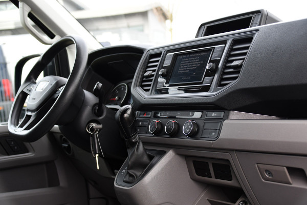 MAN TGE 3.180 35 2.0 L3H3 PB Edition Cruise, Camera, Carplay, 177pk, LED, Trekhaak, Stoelverwarming, Automaat, Multimedia, Uniek!