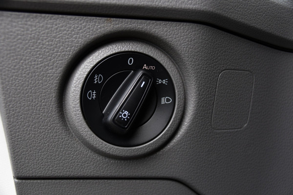 MAN TGE 3.180 35 2.0 L3H3 PB Edition Cruise, Camera, Carplay, 177pk, LED, Trekhaak, Stoelverwarming, Automaat, Multimedia, Uniek!