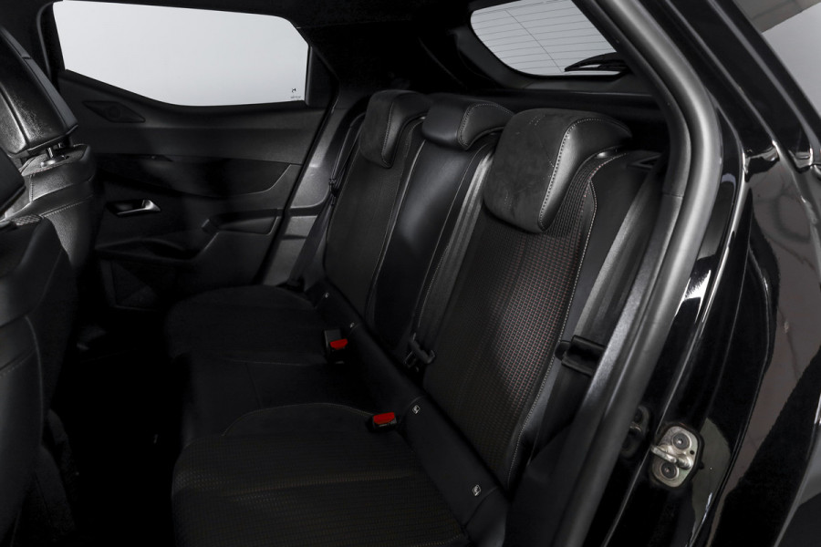 DS DS 3 Crossback 1.2 PureTech 100 PK Performance Line | Dig. Cockpit | Cruise | PDC | Camera | NAV+App. Connect | ECC | LM 17" |