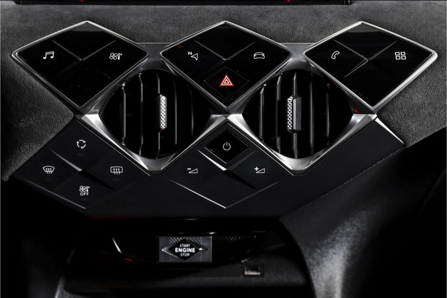 DS DS 3 Crossback 1.2 PureTech 100 PK Performance Line | Dig. Cockpit | Cruise | PDC | Camera | NAV+App. Connect | ECC | LM 17" |