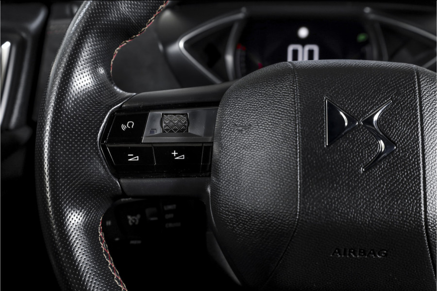 DS DS 3 Crossback 1.2 PureTech 100 PK Performance Line | Dig. Cockpit | Cruise | PDC | Camera | NAV+App. Connect | ECC | LM 17" |