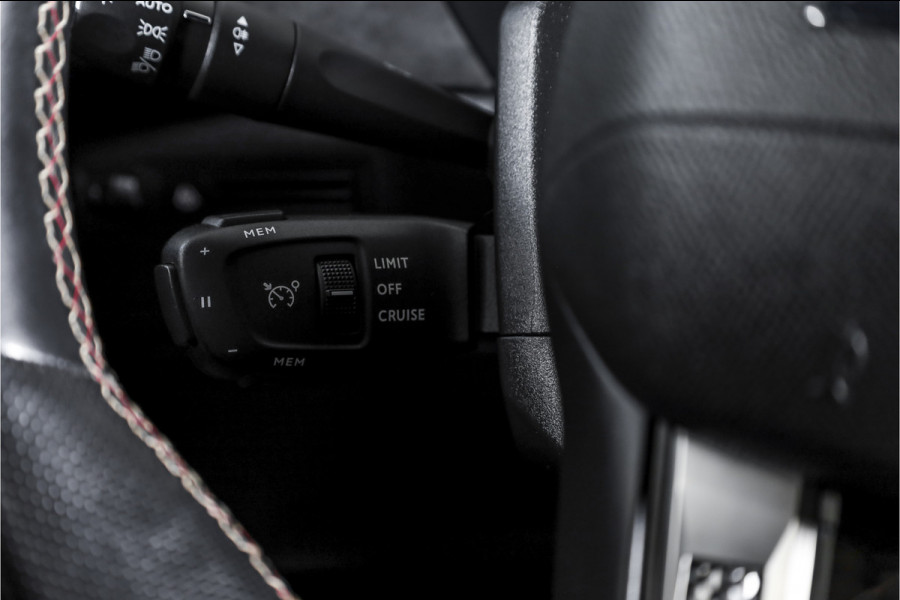 DS DS 3 Crossback 1.2 PureTech 100 PK Performance Line | Dig. Cockpit | Cruise | PDC | Camera | NAV+App. Connect | ECC | LM 17" |