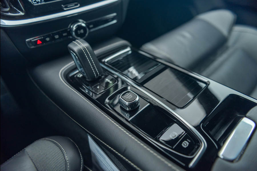 Volvo V60 T8 R-Design ACC Leder Stoelverwarming 390pk