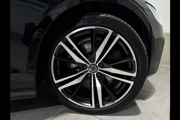 Volvo V60 T8 R-Design ACC Leder Stoelverwarming 390pk