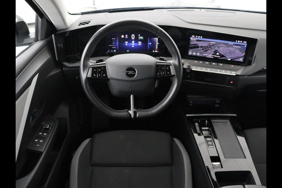 Opel Astra 1.6 Hybrid Business Edition | Stoelverwarming | Adaptive cruise | Navigatie | Camera | Full LED | Stuurverwarming | Carplay | PHEV | Plug In