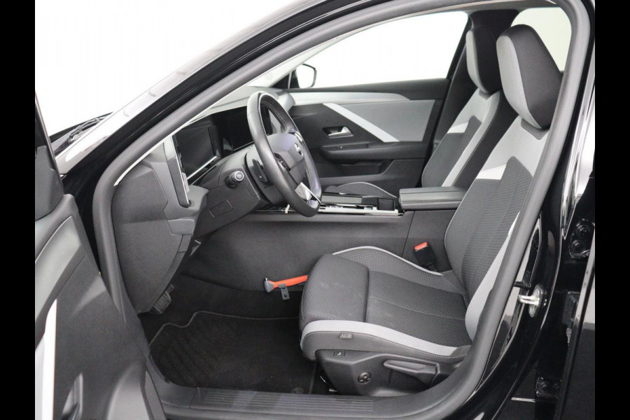 Opel Astra 1.6 Hybrid Business Edition | Stoelverwarming | Adaptive cruise | Navigatie | Camera | Full LED | Stuurverwarming | Carplay | PHEV | Plug In