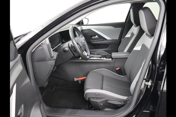 Opel Astra 1.6 Hybrid Business Edition | Stoelverwarming | Adaptive cruise | Navigatie | Camera | Full LED | Stuurverwarming | Carplay | PHEV | Plug In