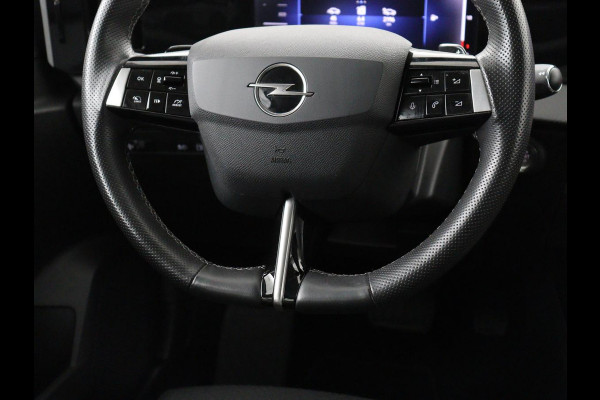 Opel Astra 1.6 Hybrid Business Edition | Stoelverwarming | Adaptive cruise | Navigatie | Camera | Full LED | Stuurverwarming | Carplay | PHEV | Plug In
