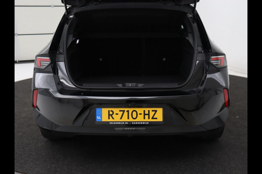 Opel Astra 1.6 Hybrid Business Edition | Stoelverwarming | Adaptive cruise | Navigatie | Camera | Full LED | Stuurverwarming | Carplay | PHEV | Plug In