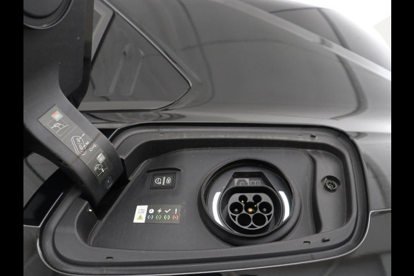 Opel Astra 1.6 Hybrid Business Edition | Stoelverwarming | Adaptive cruise | Navigatie | Camera | Full LED | Stuurverwarming | Carplay | PHEV | Plug In