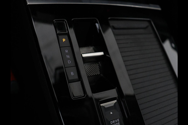 Opel Astra 1.6 Hybrid Business Edition | Stoelverwarming | Adaptive cruise | Navigatie | Camera | Full LED | Stuurverwarming | Carplay | PHEV | Plug In