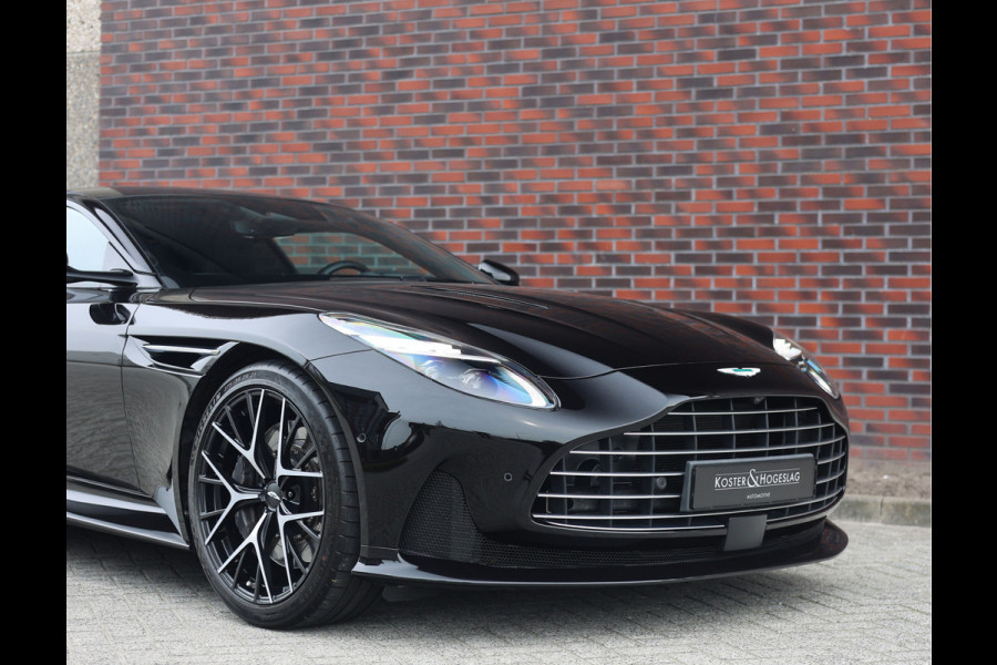Aston Martin DB12 4.0 V8