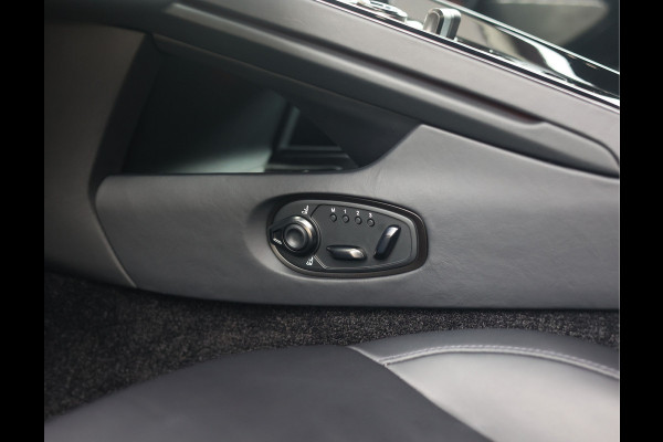 Aston Martin DB12 4.0 V8