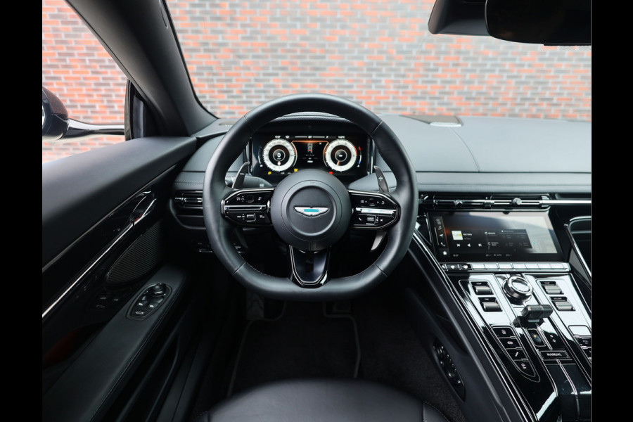 Aston Martin DB12 4.0 V8