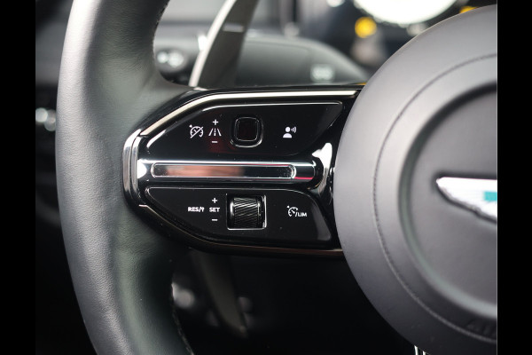 Aston Martin DB12 4.0 V8