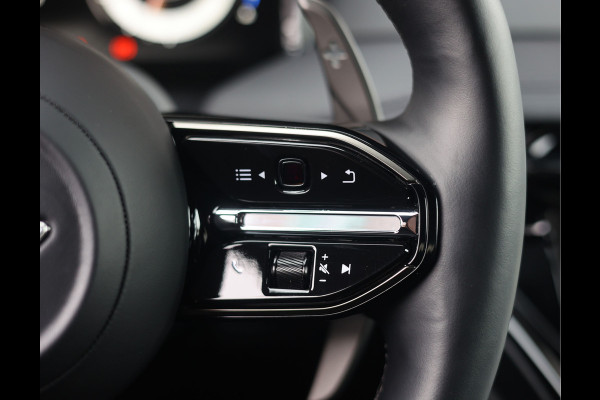 Aston Martin DB12 4.0 V8