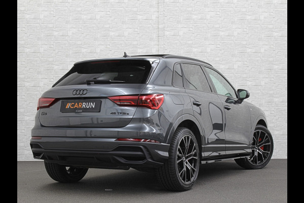 Audi Q3 45e 245pk S-Line | RS-Leder | Panorama | LED-Matrix | Camera | Virtual Cockpit | Carplay | Cruise Contol | 12-2022 | 28dkm | Side Assist | Elektr. A-Klep | Keyless-Entry | Stoelverwarming | Climate Control | Dodehoek |Rijklaarprijs incl. Bovag garantie.
