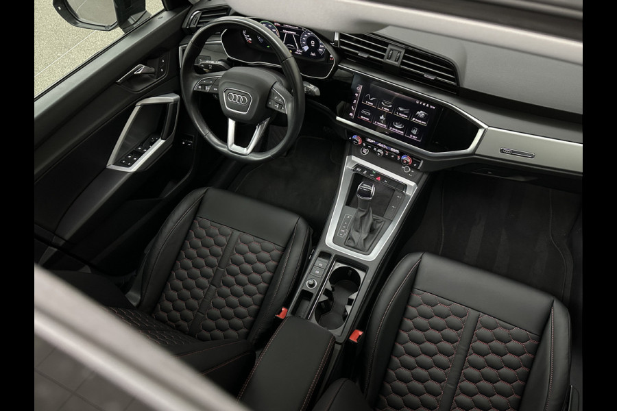 Audi Q3 45e 245pk S-Line | RS-Leder | Panorama | LED-Matrix | Camera | Virtual Cockpit | Carplay | Cruise Contol | 12-2022 | 28dkm | Side Assist | Elektr. A-Klep | Keyless-Entry | Stoelverwarming | Climate Control | Dodehoek |Rijklaarprijs incl. Bovag garantie.