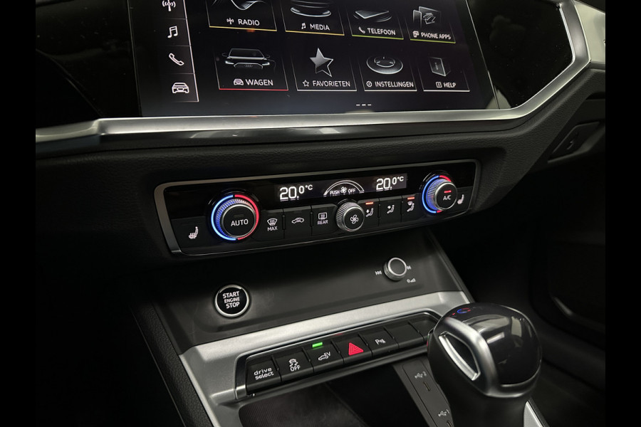 Audi Q3 45e 245pk S-Line | RS-Leder | Panorama | LED-Matrix | Camera | Virtual Cockpit | Carplay | Cruise Contol | 12-2022 | 28dkm | Side Assist | Elektr. A-Klep | Keyless-Entry | Stoelverwarming | Climate Control | Dodehoek |Rijklaarprijs incl. Bovag garantie.