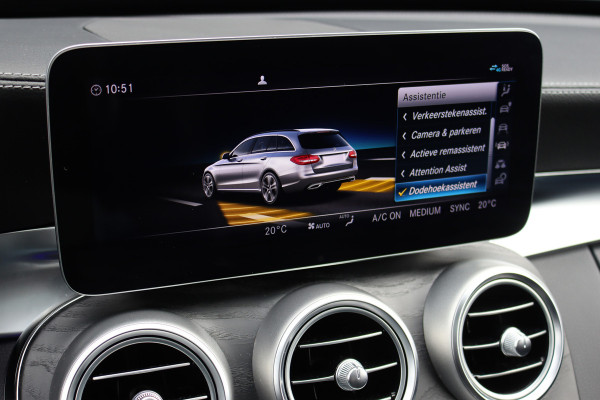 Mercedes-Benz C-Klasse Estate 300 e Business Solution AMG | Luchtvering | Panoramadak | Burmester | Memory | Camera | Spoorpakket | Dodehoekassistent | Multibeam LED | Sfeerverlichting |