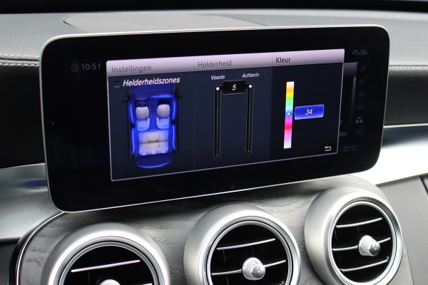 Mercedes-Benz C-Klasse Estate 300 e Business Solution AMG | Luchtvering | Panoramadak | Burmester | Memory | Camera | Spoorpakket | Dodehoekassistent | Multibeam LED | Sfeerverlichting |
