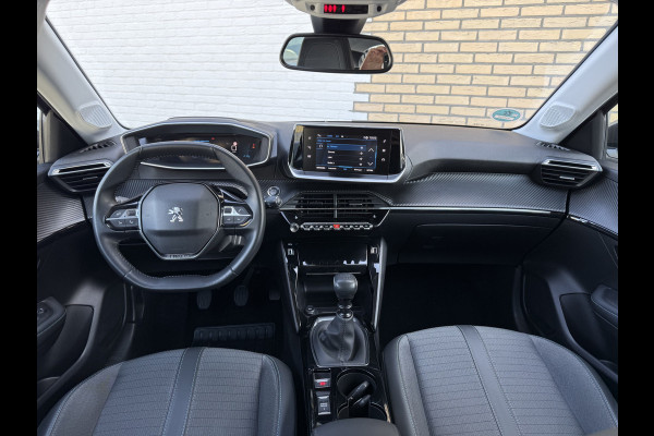 Peugeot 208 1.2 PureTech Blue Lease Allure | Trekhaak | CarPlay | Camera | 16 inch