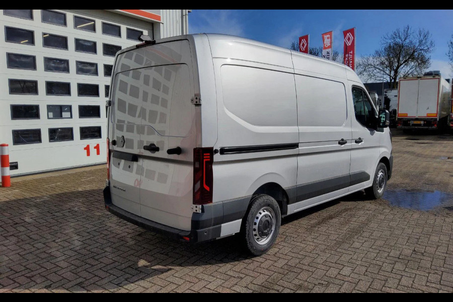 Renault Master 170.35 EURO 6 L2H2 GESLOTEN GRIJS METALLIC - 977 - BPM VRIJ! - MC 218697
