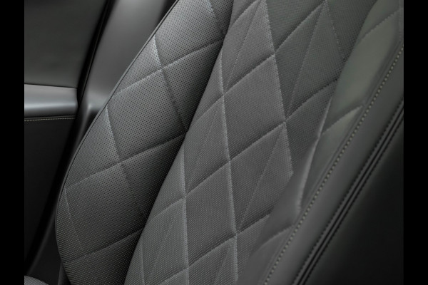 BMW iX xDrive50 - Luchtvering - Active Steering - Pano - Trekhaak