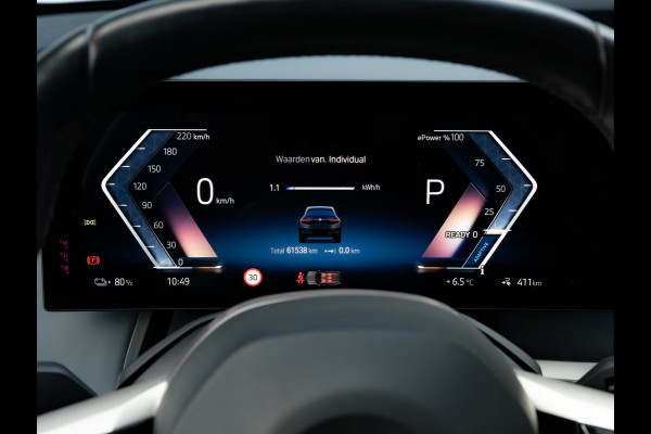BMW iX xDrive50 - Luchtvering - Active Steering - Pano - Trekhaak