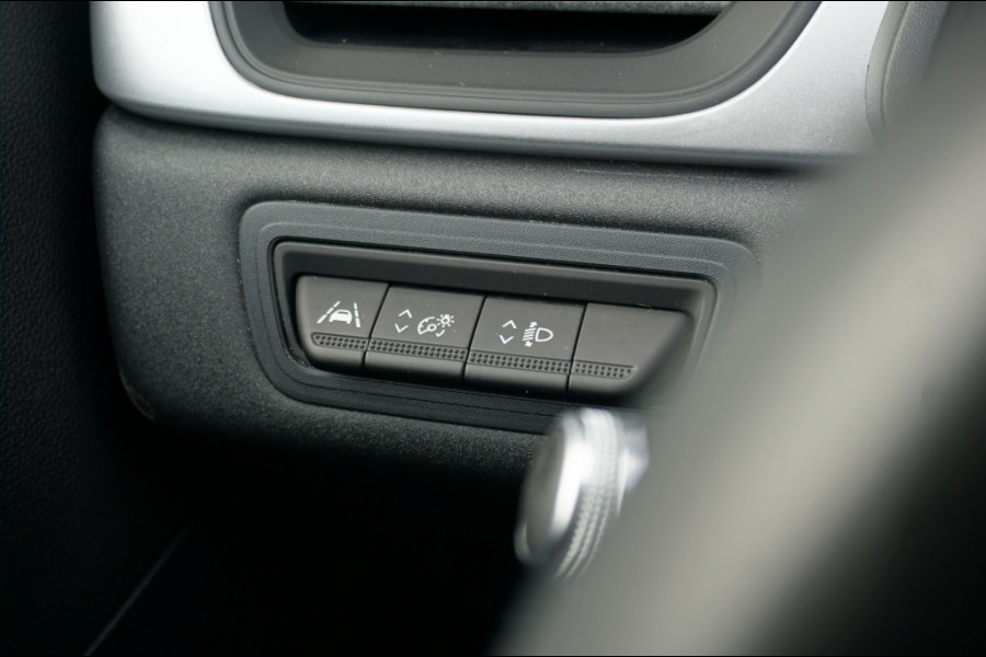 Renault Captur 130PK Intens NAVI | AUTOMAAT | TREKHAAK | STOELVERWARMING