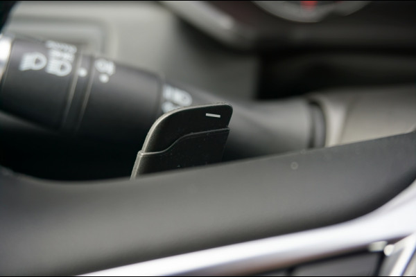 Renault Captur 130PK Intens NAVI | AUTOMAAT | TREKHAAK | STOELVERWARMING