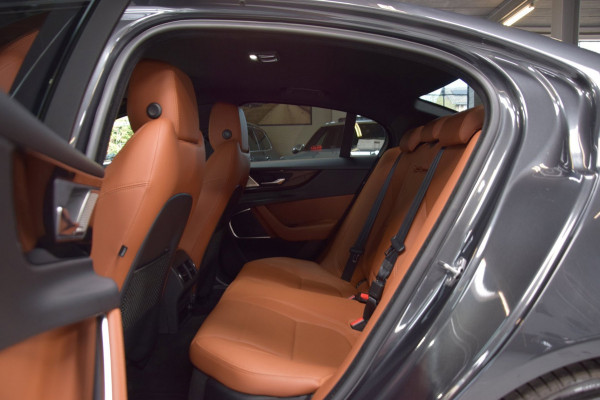 Jaguar XE 2.0 P250 R-Dynamic HSE Navi|Leder|Org.NL|2e Eig|Lane-Assist|Dealer onderhouden