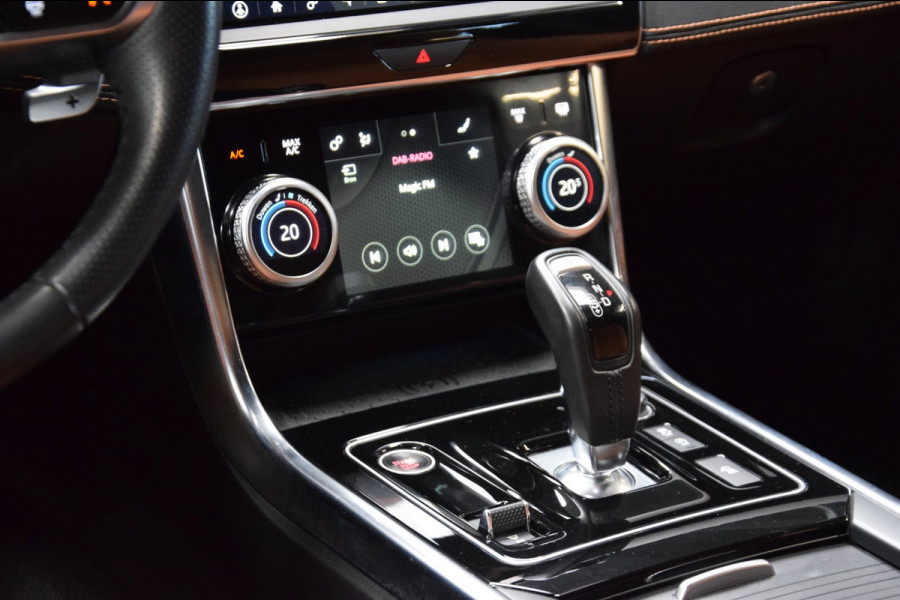 Jaguar XE 2.0 P250 R-Dynamic HSE Navi|Leder|Org.NL|2e Eig|Lane-Assist|Dealer onderhouden