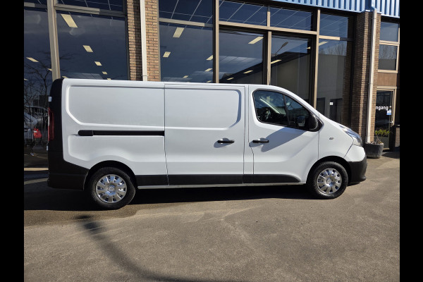 Renault Trafic 2.0 dCi 120Pk /88kw L2 Airco Parkeersensor Trekhaak Business