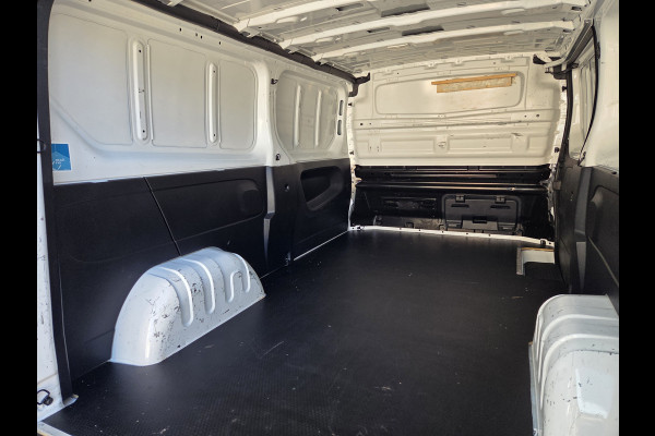 Renault Trafic 2.0 dCi 120Pk /88kw L2 Airco Parkeersensor Trekhaak Business