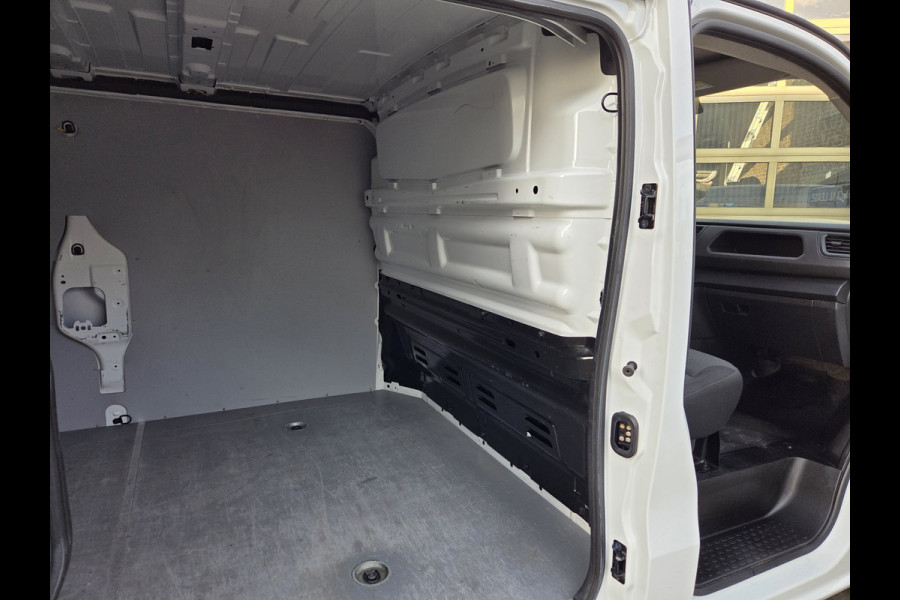 Renault Trafic 2.0 dCi 130Pk/ 96 Kw Nieuw model L2 Business Airco Cruisecontrol Achteruitrijcamera