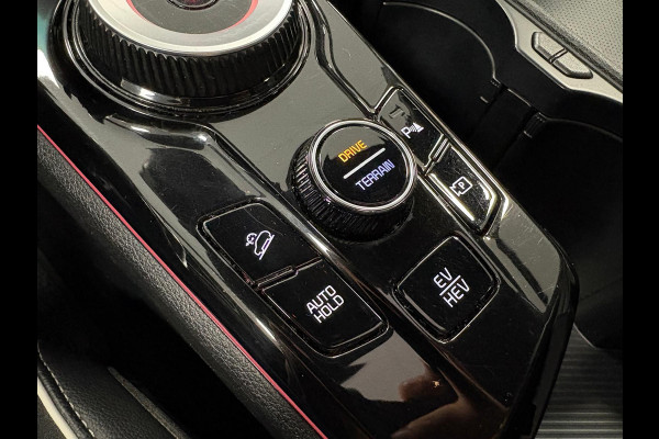 Kia Sportage 1.6 T-GDi Plug-in Hybrid*GT-Line*265PK*Pano*Winter-Pakket*Trehaak*Apple-Carplay*