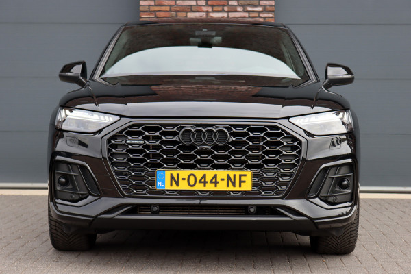 Audi Q5 Sportback 55 TFSI e S Quattro S Line | Luchtvering | Panoramadak | ACC | Bang & Olufsen | Camera | Verwarmd Stuurwiel | Zwart Optiek | Virtual Cockpit |