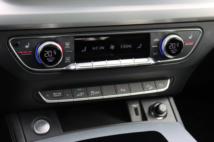 Audi Q5 Sportback 55 TFSI e S Quattro S Line | Luchtvering | Panoramadak | ACC | Bang & Olufsen | Camera | Verwarmd Stuurwiel | Zwart Optiek | Virtual Cockpit |