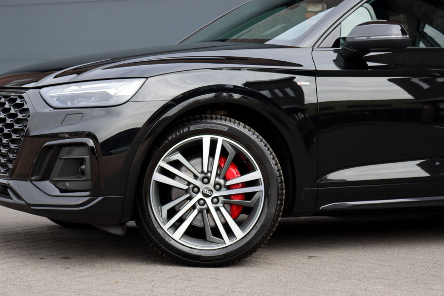 Audi Q5 Sportback 55 TFSI e S Quattro S Line | Luchtvering | Panoramadak | ACC | Bang & Olufsen | Camera | Verwarmd Stuurwiel | Zwart Optiek | Virtual Cockpit |