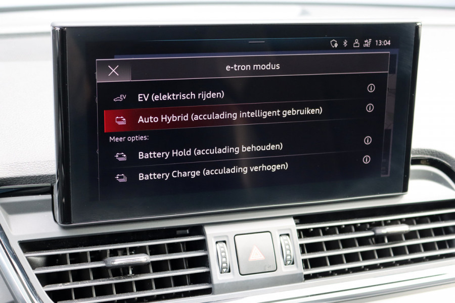 Audi Q5 Sportback 55 TFSI e S Quattro S Line | Luchtvering | Panoramadak | ACC | Bang & Olufsen | Camera | Verwarmd Stuurwiel | Zwart Optiek | Virtual Cockpit |
