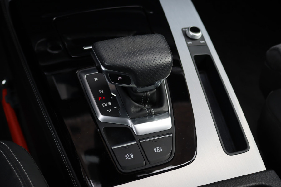 Audi Q5 Sportback 55 TFSI e S Quattro S Line | Luchtvering | Panoramadak | ACC | Bang & Olufsen | Camera | Verwarmd Stuurwiel | Zwart Optiek | Virtual Cockpit |